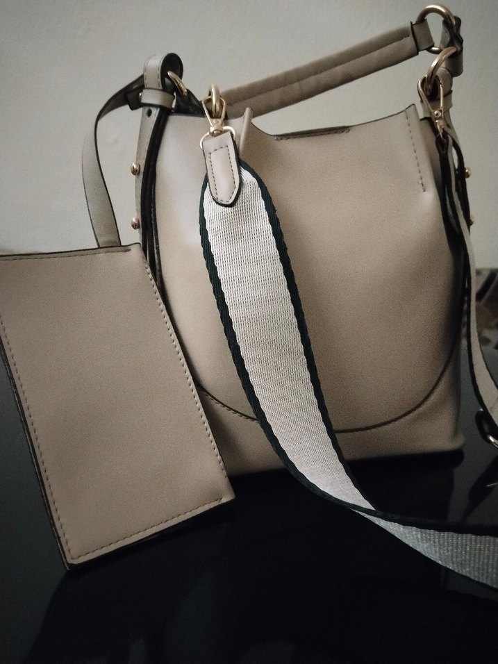 Bej Deri Kadın Omuz Çantası - Görsel 2