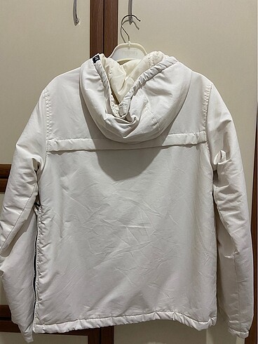 Pull and Bear Pull and Bear Kanguru mont