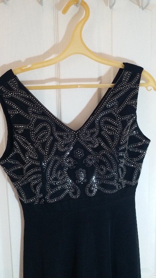 İnce İşlemeli Siyah Uzun Abiye Elbise - Görsel 4