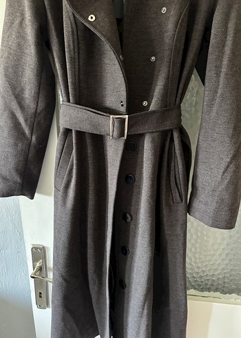 Kürk Detaylı Uzun Gri Kadın Kaban - Görsel 5