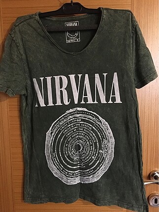 Nirvana t-shirt