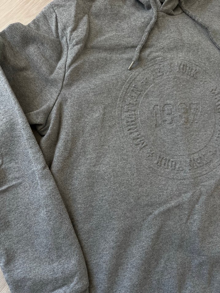 Gri Kapüşonlu Sweatshirt - Görsel 2