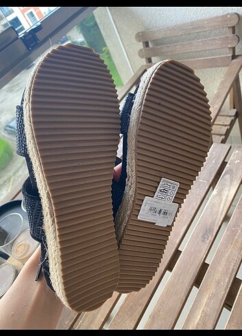 38 Beden siyah Renk Sandalet 