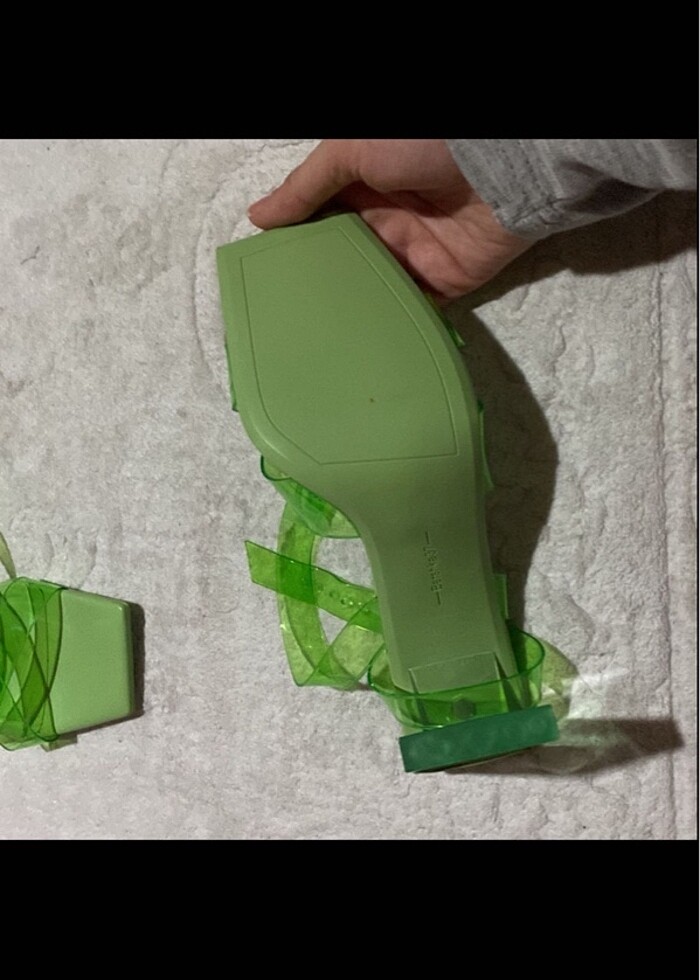 Bershka topuklu ayakkabı - Görsel 4