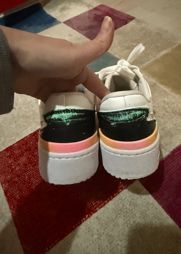 Adidas spor ayakkabı - Görsel 3