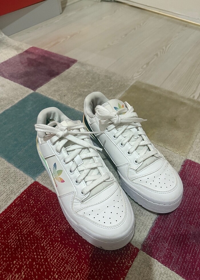 Adidas spor ayakkabı - Görsel 2