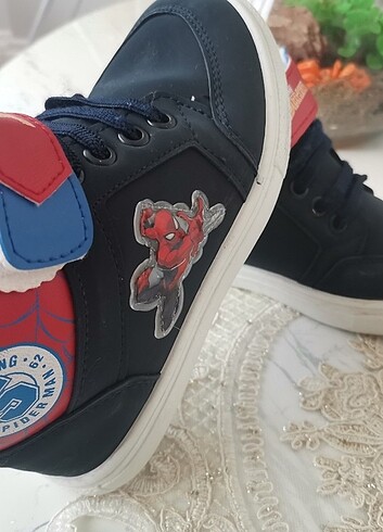 29 Beden lacivert Renk Spiderman Ayakkabi