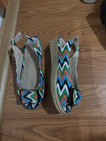 River Island Sandalet