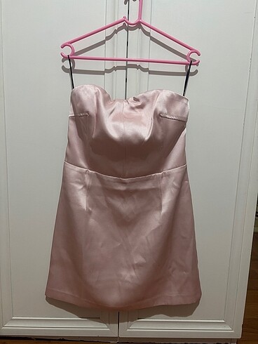 H&M Straplez elbise