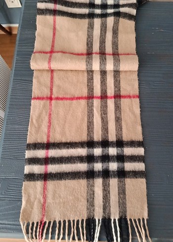  Beden Burberry Kadın Örgü Yün Şal