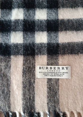 Burberry Burberry Kadın Örgü Yün Şal