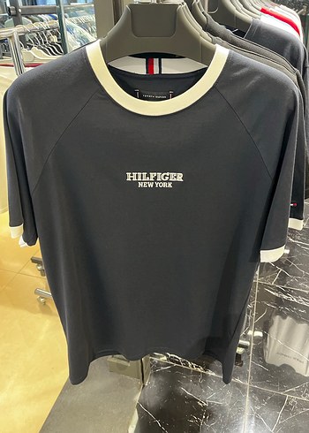Tommy Hilfiger s