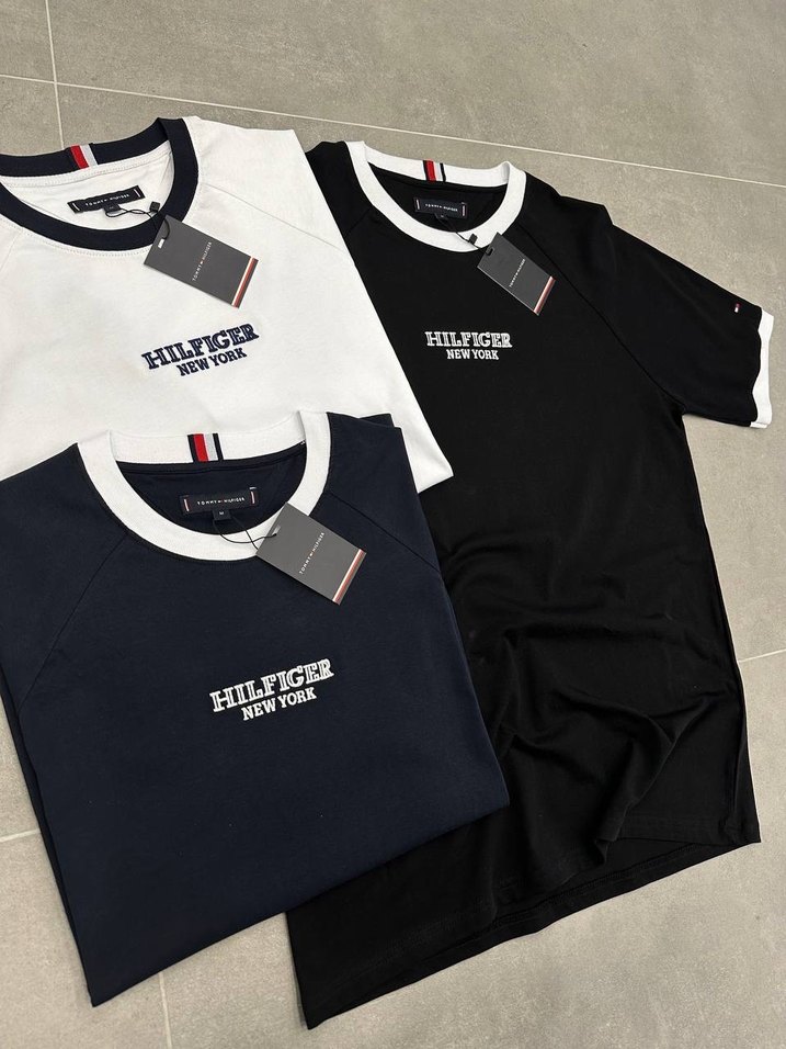 Tommy Hilfiger Siyah Erkek Tişört - Görsel 2