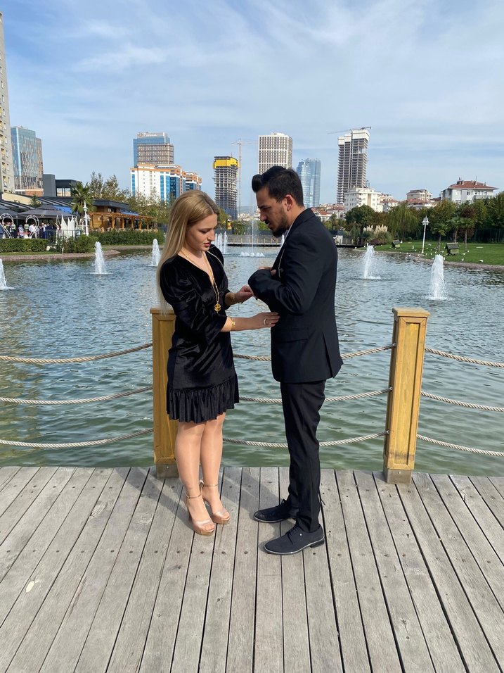 Siyah Bağlama Desenli Uzun Kollu Midi kadife Elbise - Görsel 2