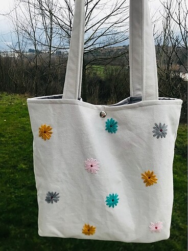 Mango Nakışlı tote bag