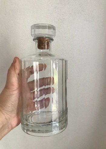 Ikea Boş viski şişesi