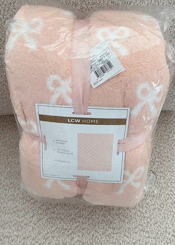 LCW HOME Pembe Fiyonk Detaylı Çift Kişilik Battaniye - Görsel 3