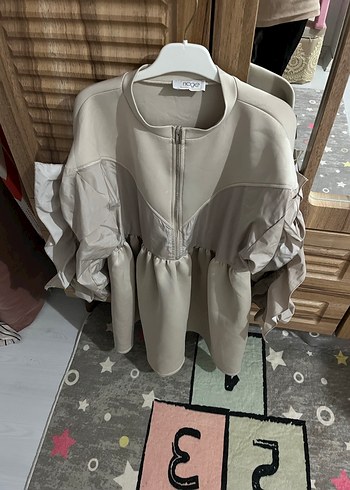 Armine Tunik