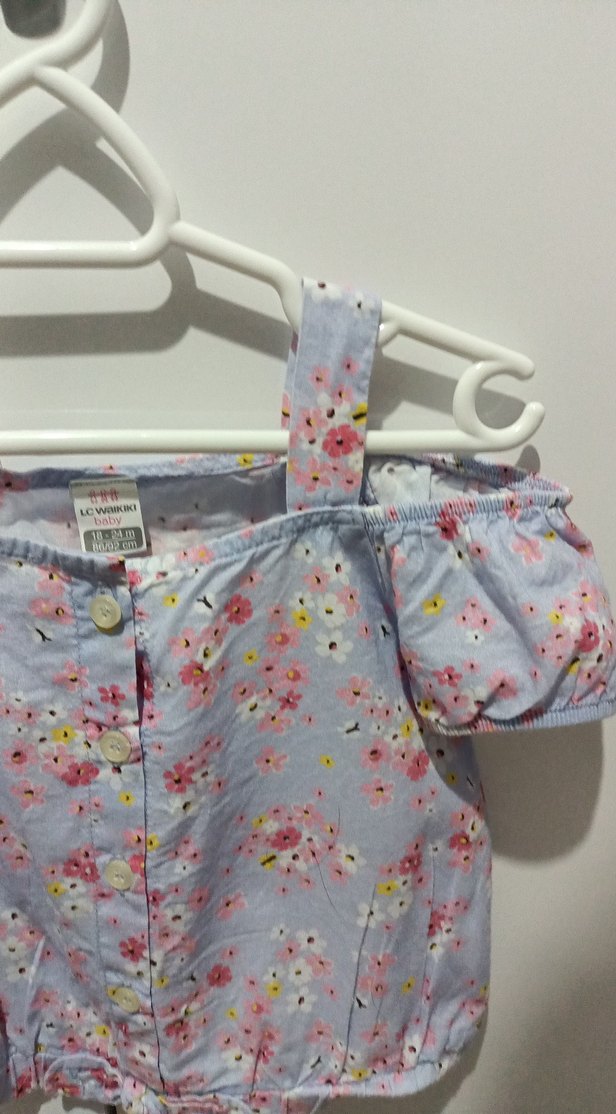 Mavi Çiçekli Askılı Kız Bluzu - Görsel 3