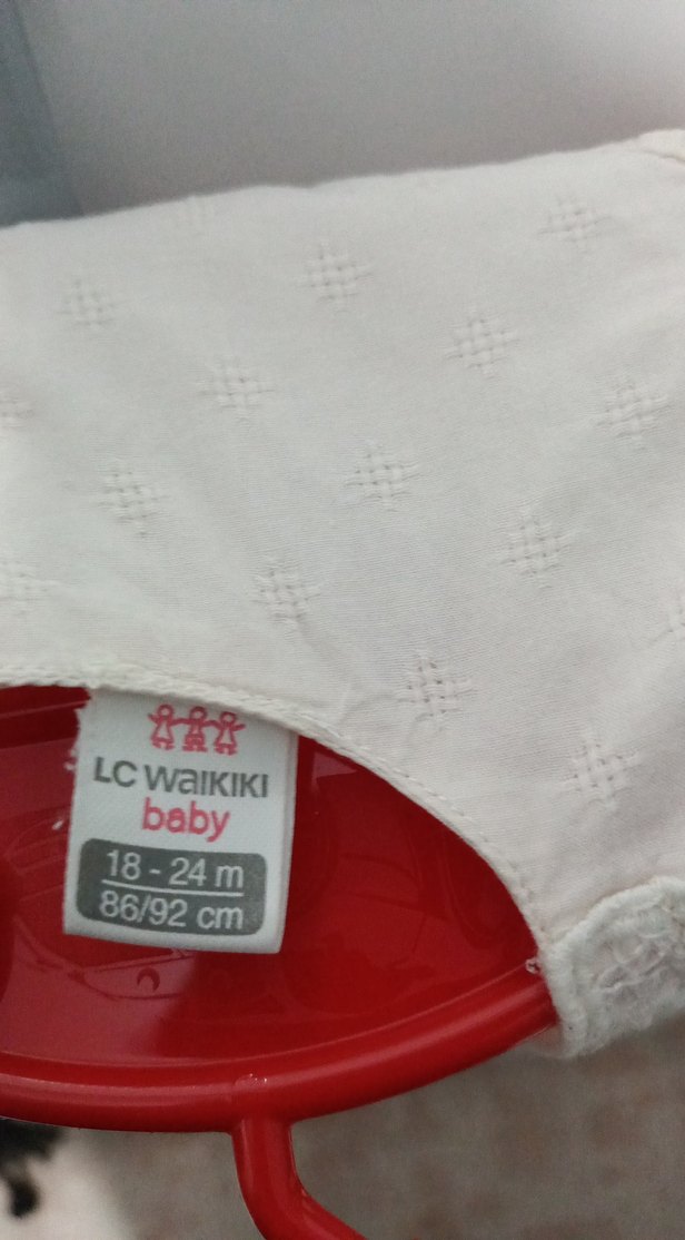 Beyaz Nakışlı Kız Çocuk Kolsuz üst - Görsel 2