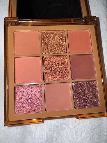 Huda Beauty Huda Beauty Nude Medium Palet