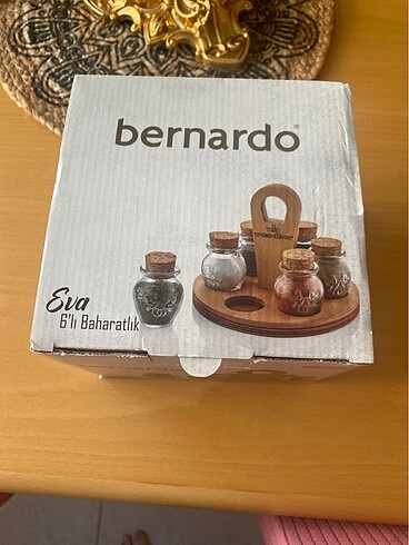 Bernarda 6 lı baharatlık