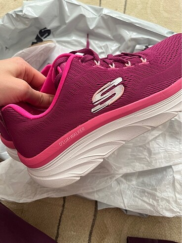 38,5 Beden SKECHERS ORJİNAL AYAKKABI