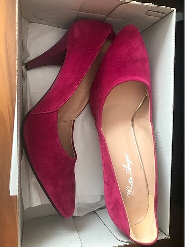 Fuşya stiletto
