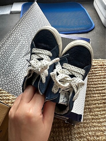Zara baby bot