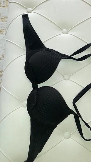 siyah bikini üstü