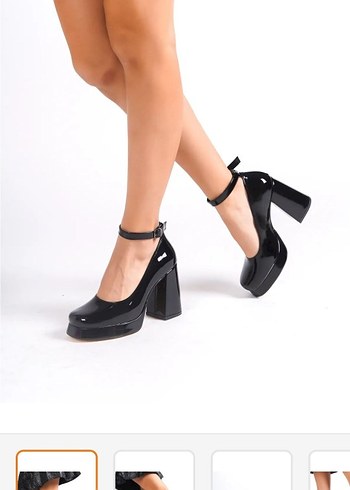 Parlak Siyah Platform Tokalı Kadın Topuklu Ayakkabı - Görsel 3