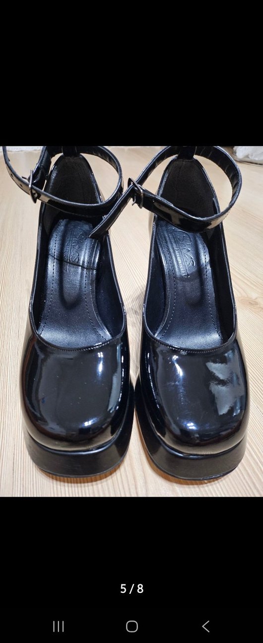 Parlak Siyah Platform Tokalı Kadın Topuklu Ayakkabı - Görsel 5