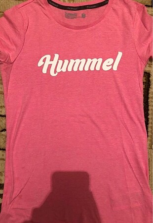 Hummel t-shirt