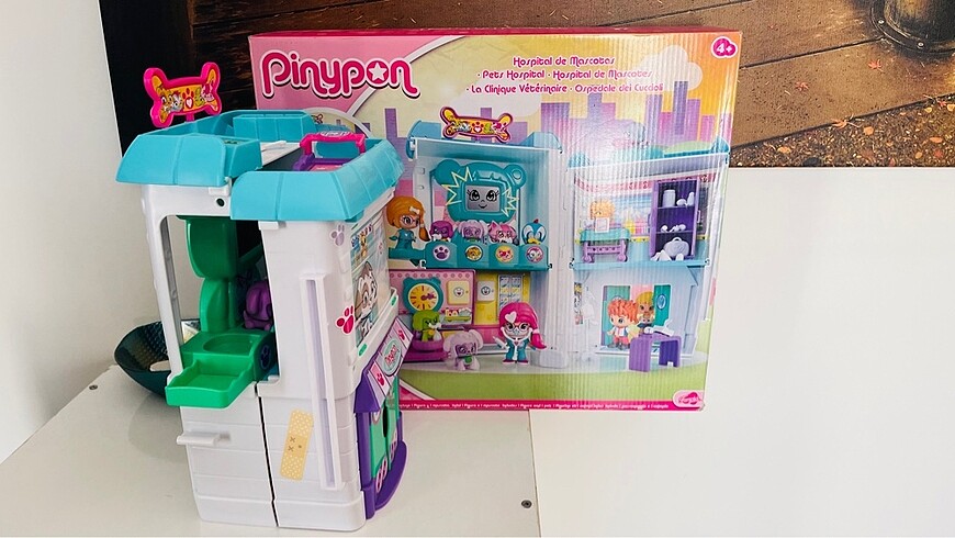 Pinypon veteriner evi