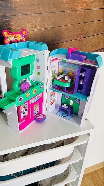 Pinypon veteriner evi