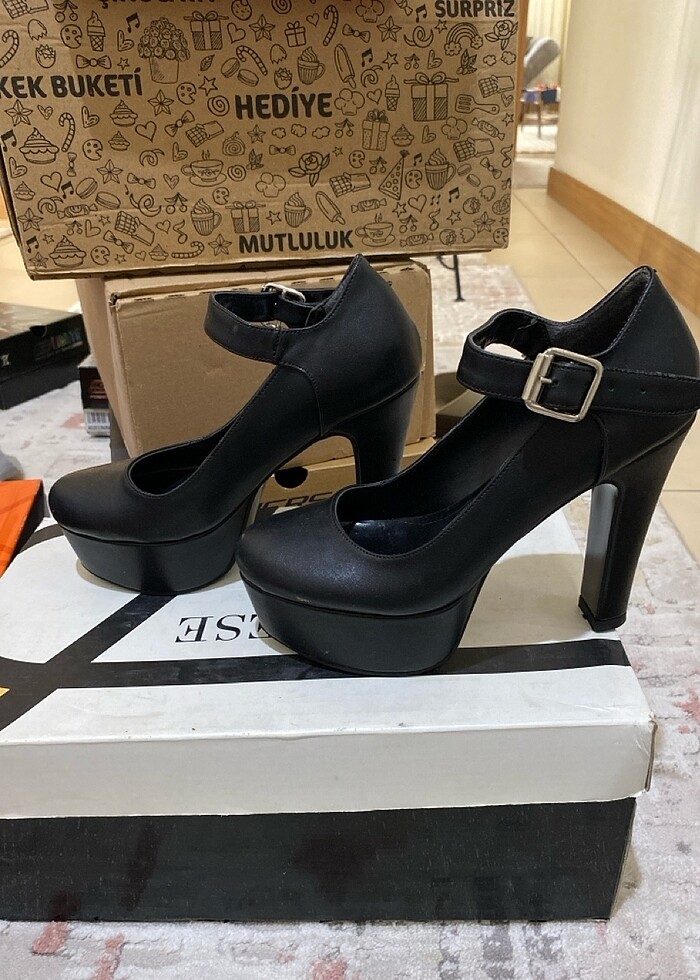 topuklu ayakkabı - Görsel 2