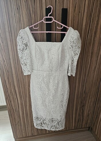 Beyaz dantelli elbise - Görsel 4