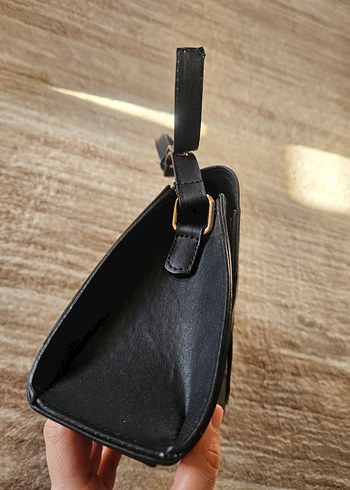 Klasik Siyah Deri Kadın Çanta - Görsel 3