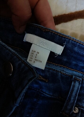 28 Beden mavi Renk H&M kot pantolon 