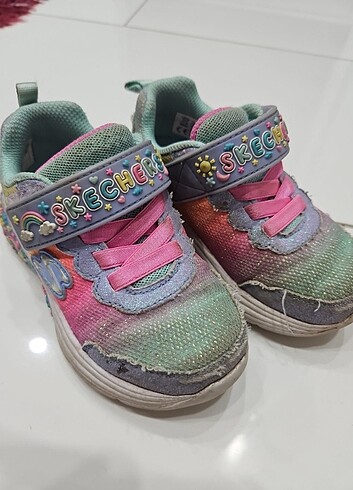 24 numara kız cocuk skechers ayakkabi