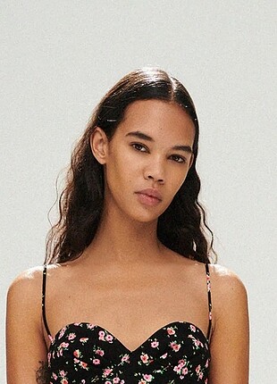 xs Beden Zara Crop Top Büstiyer Sıfır orjinal xs