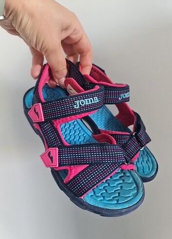 31 Beden Joma Kız Çocuk Sandalet