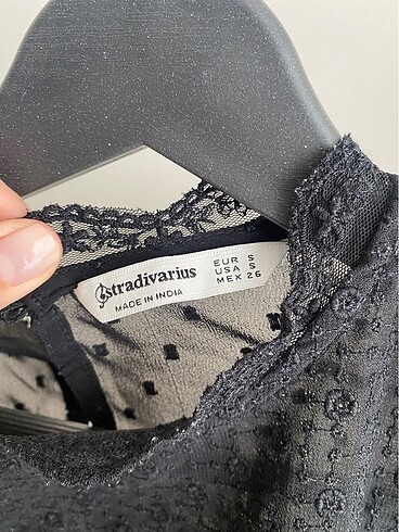 xs Beden Stradivarius Xs Dantelli Bluz