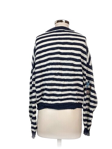 s Beden Pull and Bear Kazak / Triko %70 İndirimli.