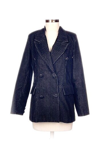 Zara Ceket %70 İndirimli.