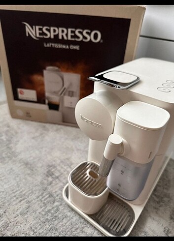Nespresso kahve makinesi 