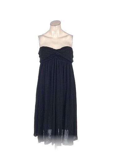 PreLoved Kısa Elbise %70 İndirimli.