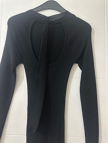 Diğer Zara model siyah dokuma elbise