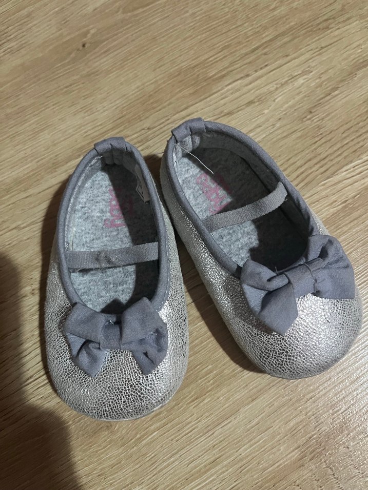 Gri Yılan Desenli Kız Babet - Görsel 3