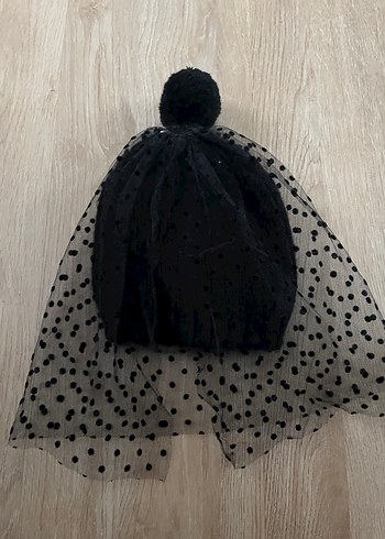 Siyah Puantiyeli Tül Detaylı Kadın Bere - Görsel 2